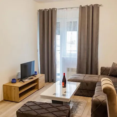 Aqua Lux Apartment Jagodina